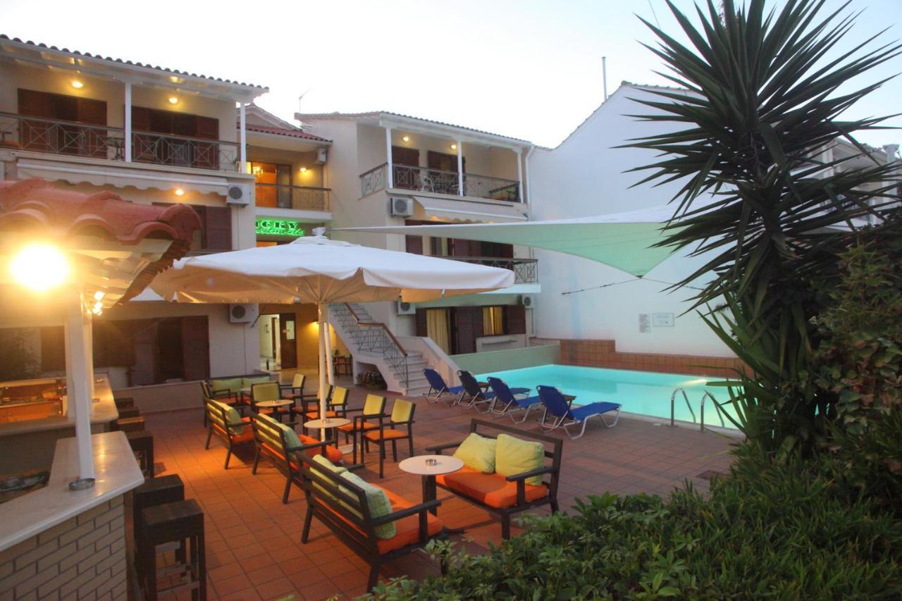 Vicky Apartments Nikiana Exterior foto